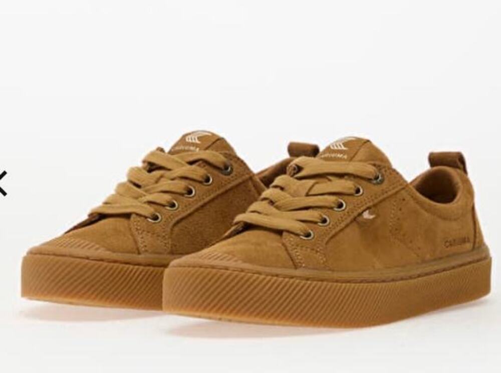 Cariuma Women's OCA Low Suede Lace Up Sneakers Camel Brown 7.5